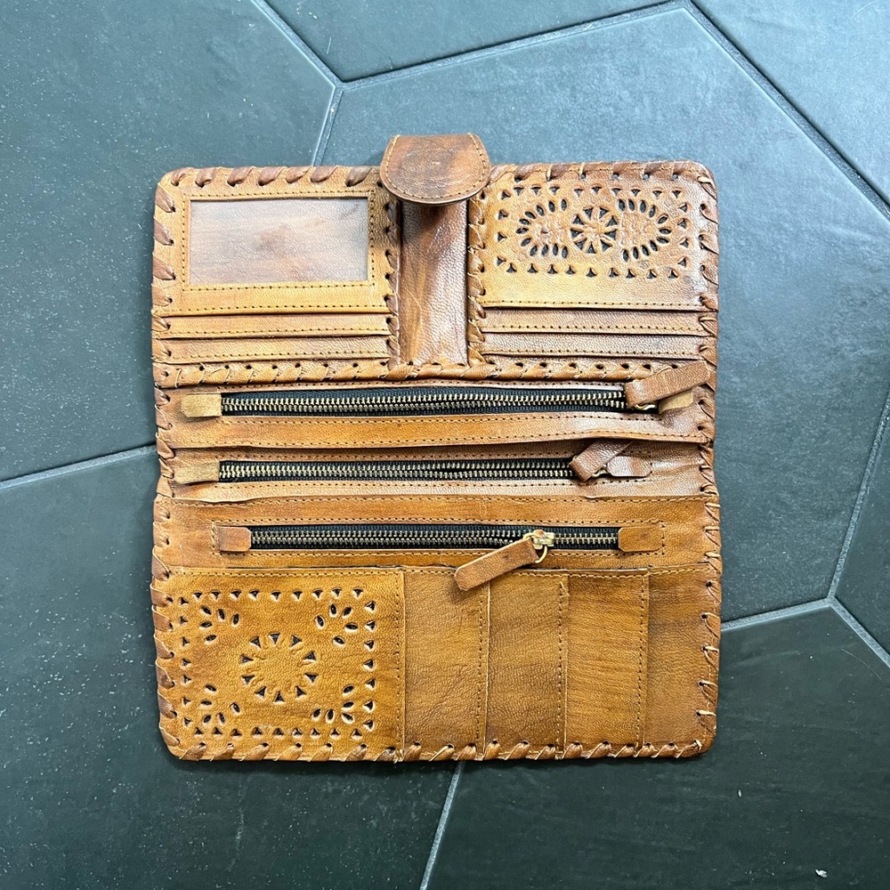 Cleobella wallet